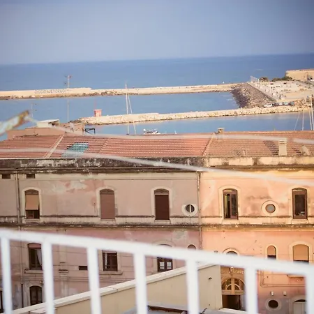 Lägenhet Un Posto Al Sole Syrakusa