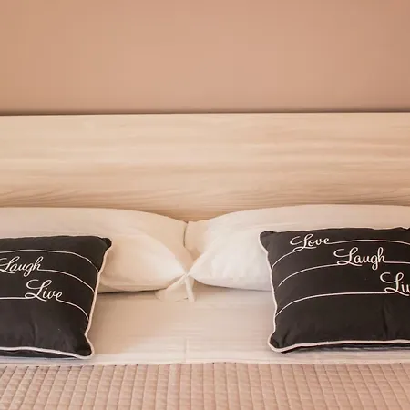 Un Posto Al Sole Lägenhet Syrakusa